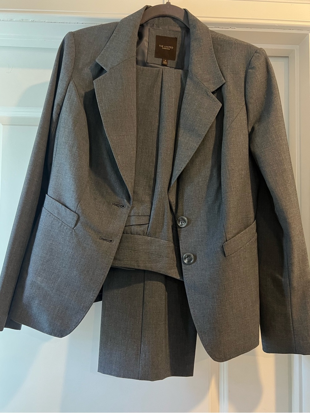The Limited Women's Gray Two-Piece Suit Blazer & Pants